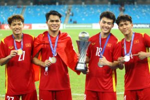 ky-luc-gia-cua-bong-da-viet-nam-lai-tro-thanh-nguoi-thua-cua-hagl
