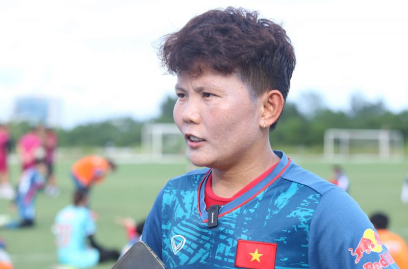 bich-thuy-gop-mat-trong-doi-hinh-tieu-bieu-giai-nu-dong-nam-a
